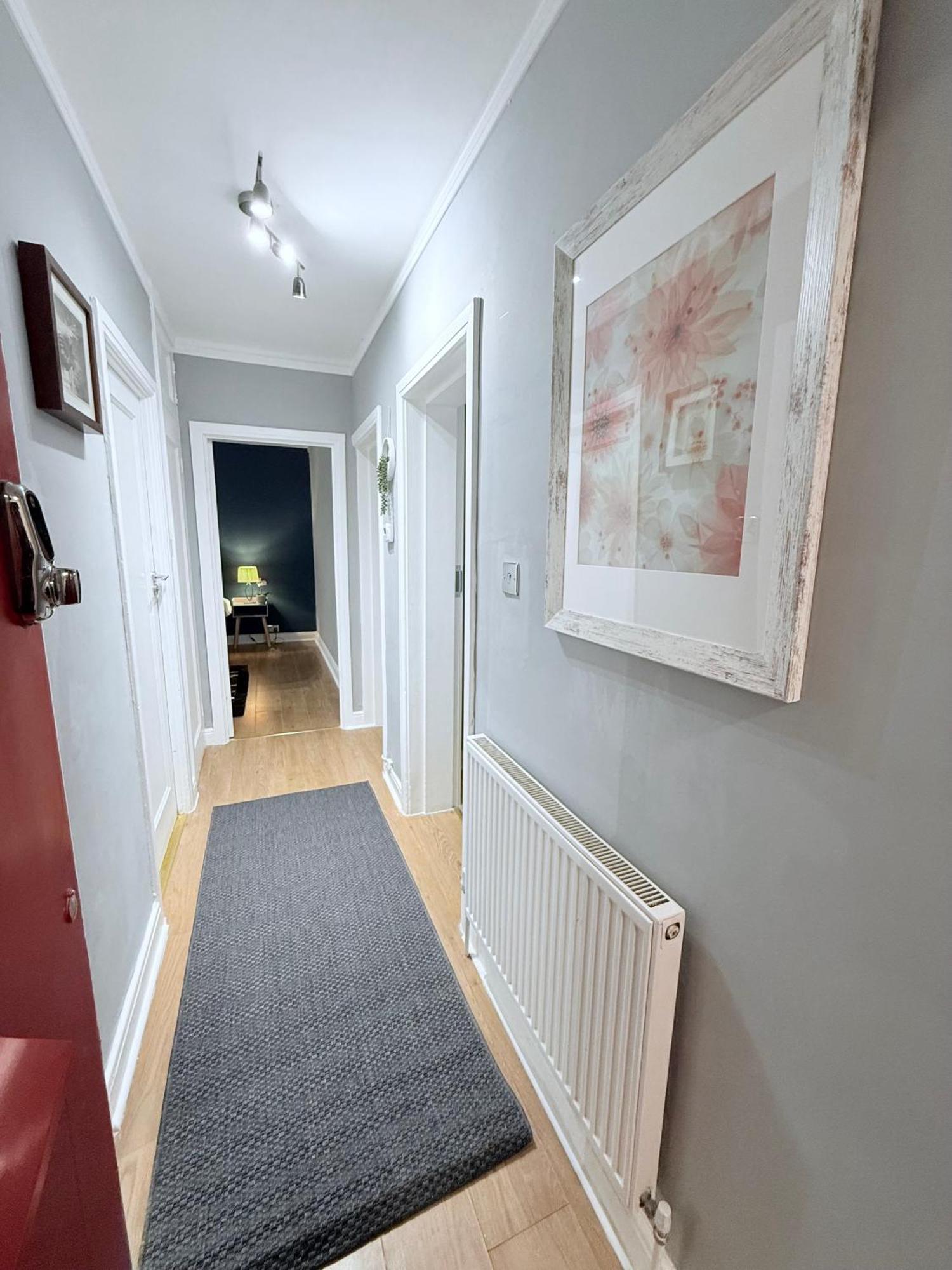 Staylondon - Sleeps 6 With Free Parking - Tourist, Concerts & Matches ภายนอก รูปภาพ