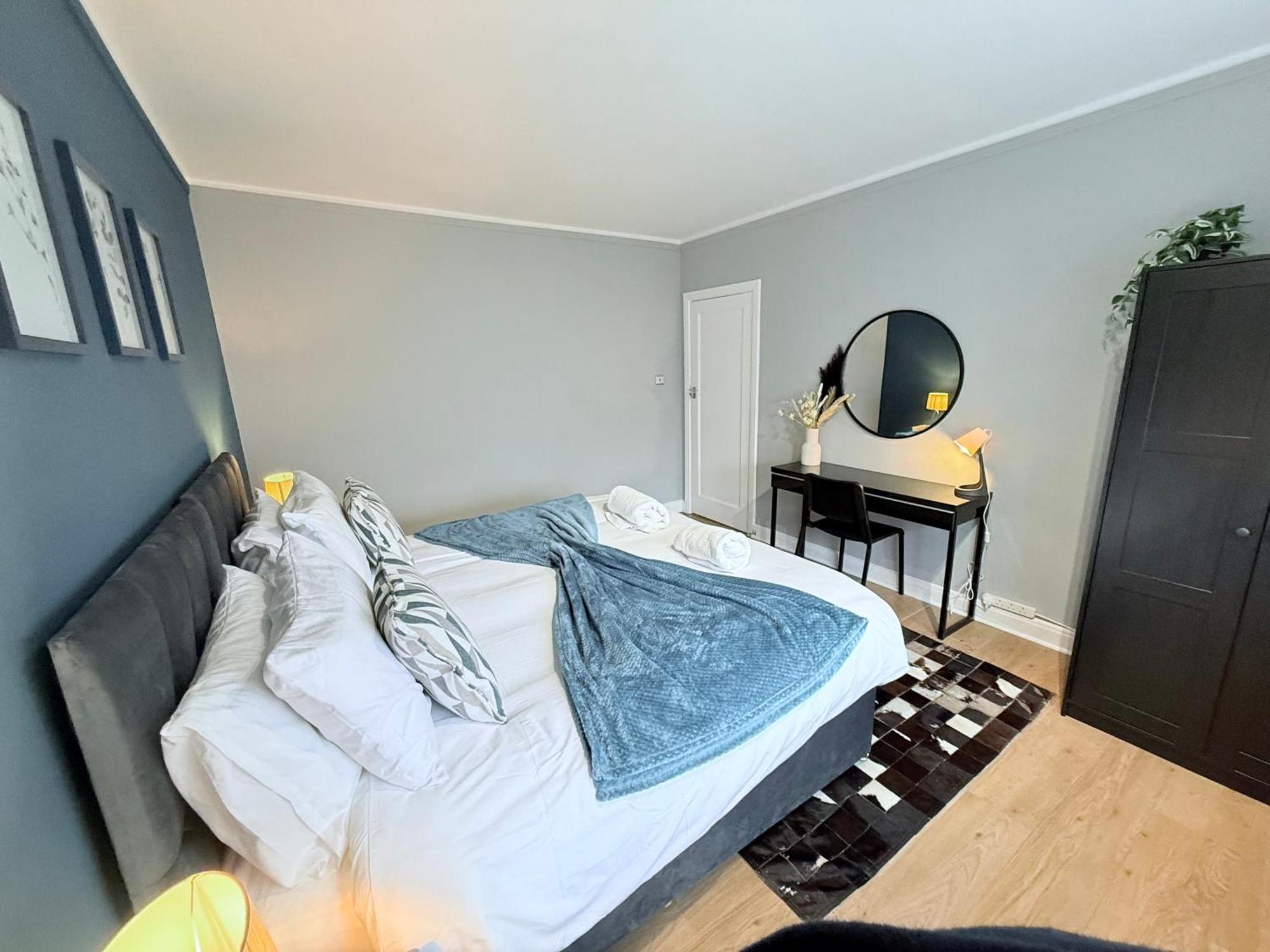 Staylondon - Sleeps 6 With Free Parking - Tourist, Concerts & Matches ภายนอก รูปภาพ