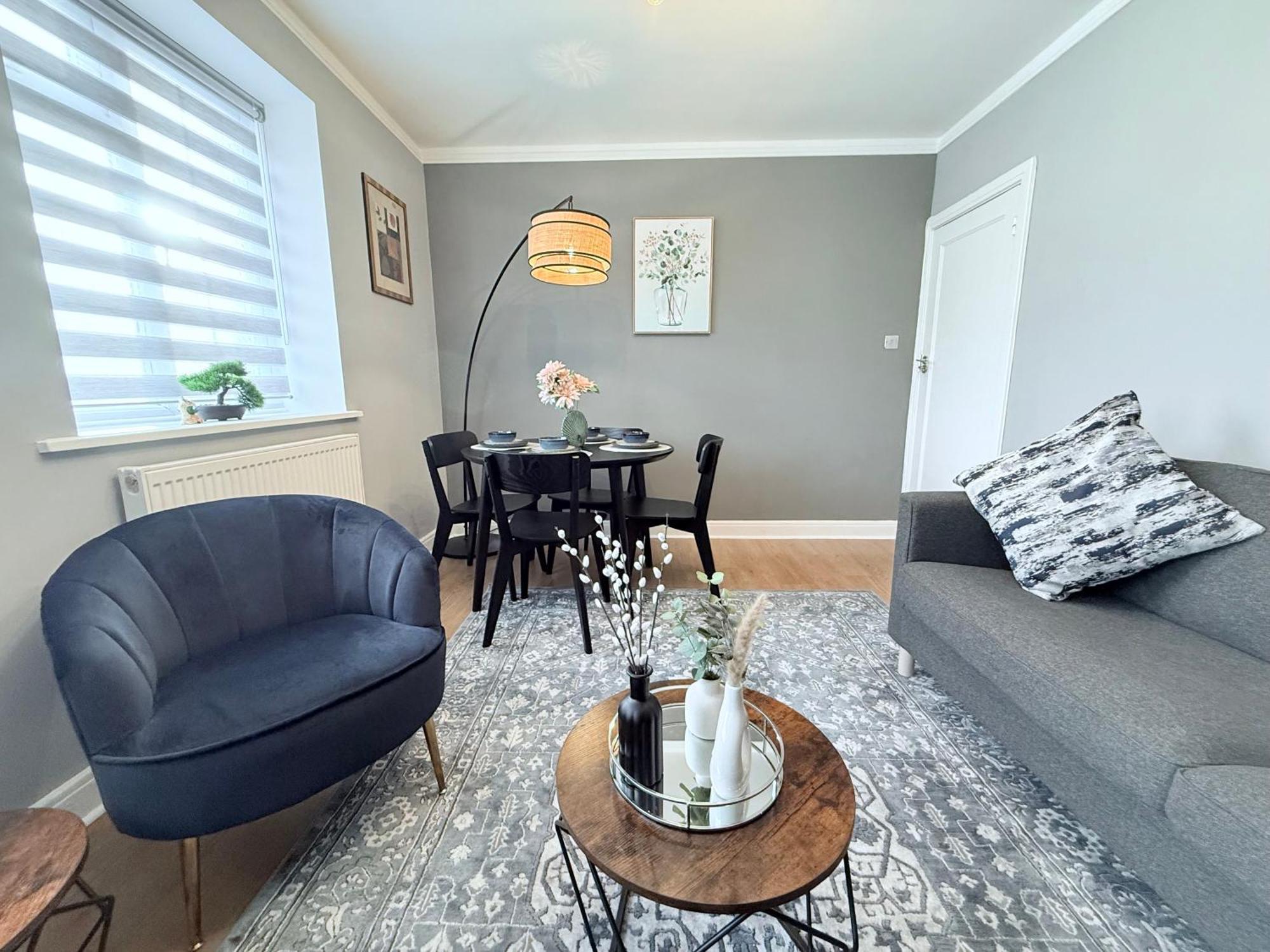 Staylondon - Sleeps 6 With Free Parking - Tourist, Concerts & Matches ภายนอก รูปภาพ